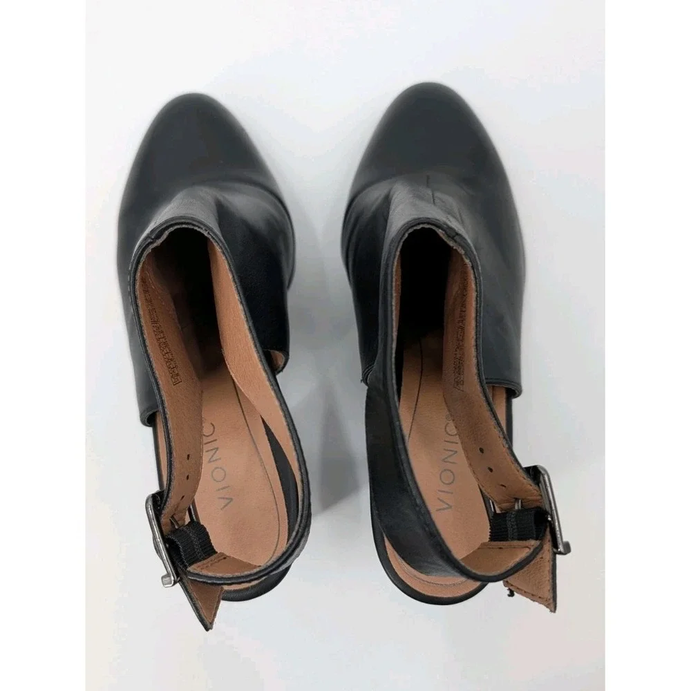 Vionic Black Leather Block Heels Bootie Size 8 Buckled Strap Open Heel Classic